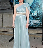 Filename=021.jpg
Filesize=268KiB
Dimensions=1335x2000
Date added=Apr 16, 2007 021.jpg