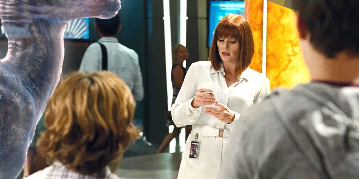 brycedallashoward-jurassicworld-00704.jpg