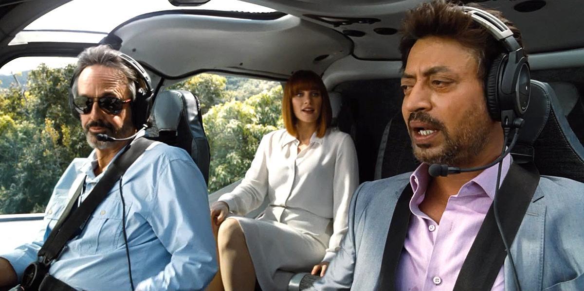 brycedallashoward-jurassicworld-00858.jpg