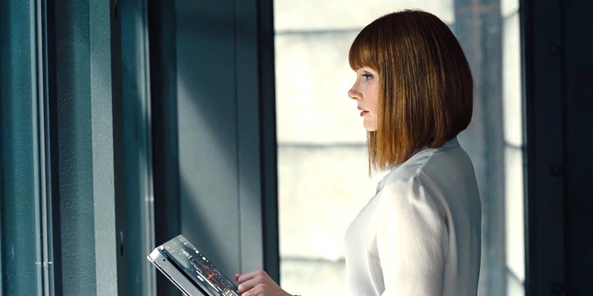brycedallashoward-jurassicworld-01139.jpg