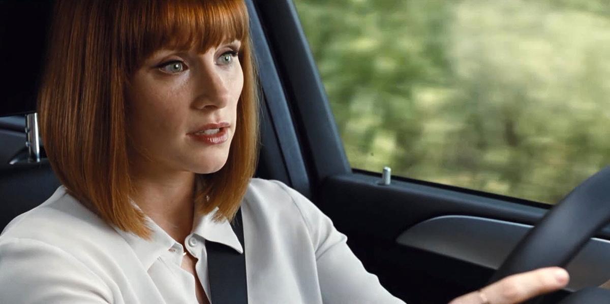 brycedallashoward-jurassicworld-01605.jpg