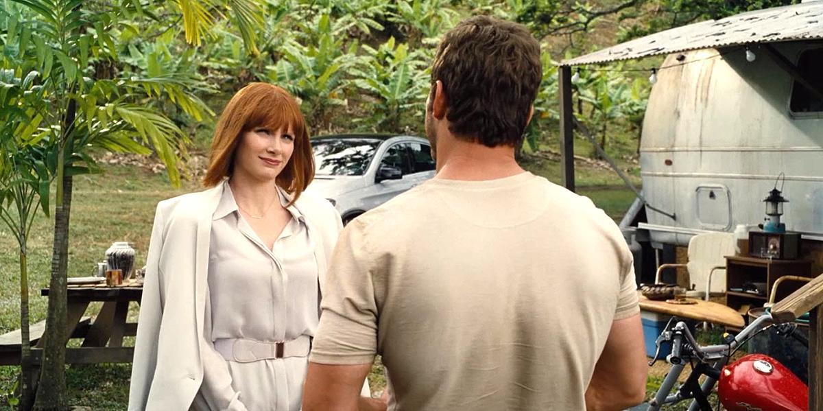 brycedallashoward-jurassicworld-01693.jpg