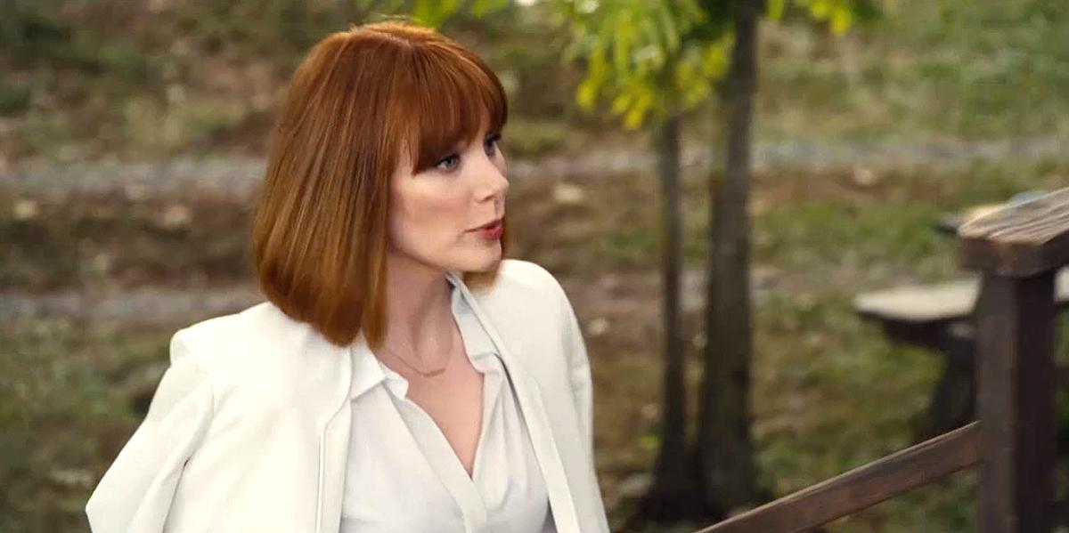 brycedallashoward-jurassicworld-01706.jpg