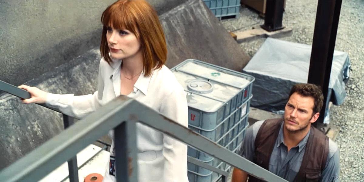 brycedallashoward-jurassicworld-01844.jpg
