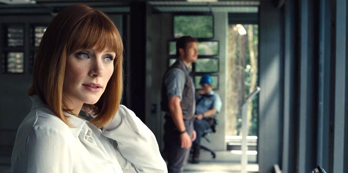 brycedallashoward-jurassicworld-01872.jpg