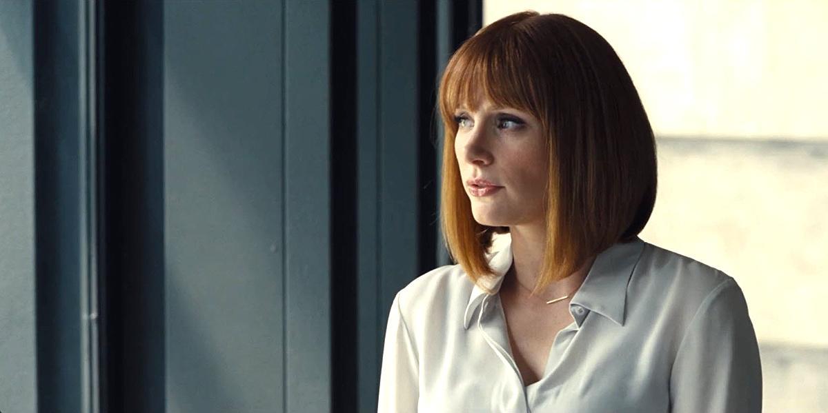 brycedallashoward-jurassicworld-01921.jpg