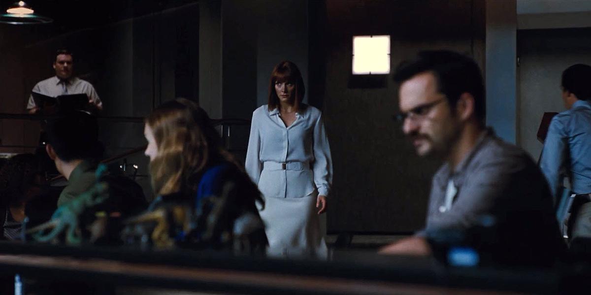 brycedallashoward-jurassicworld-02256.jpg
