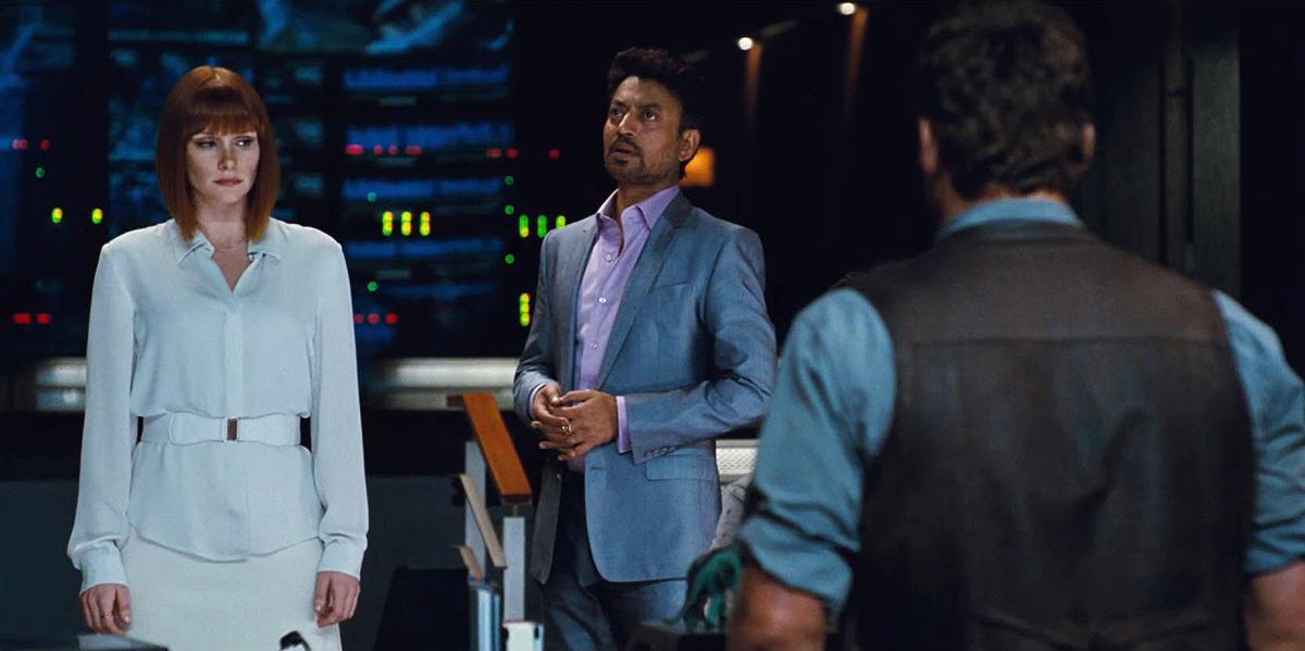 brycedallashoward-jurassicworld-03013.jpg