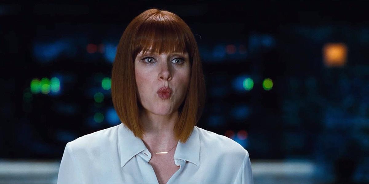 brycedallashoward-jurassicworld-03028.jpg