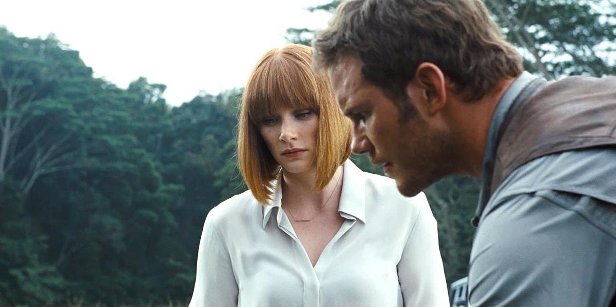 brycedallashoward-jurassicworld-04013.jpg