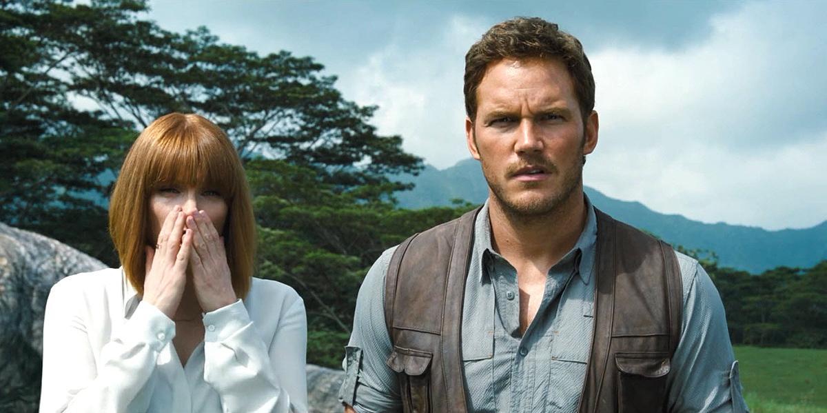 brycedallashoward-jurassicworld-04059.jpg
