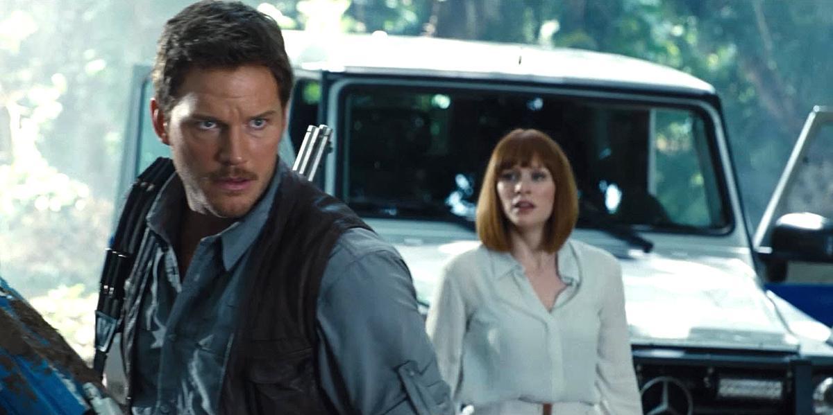 brycedallashoward-jurassicworld-04114.jpg