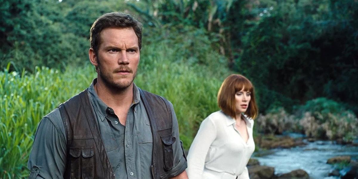 brycedallashoward-jurassicworld-04137.jpg