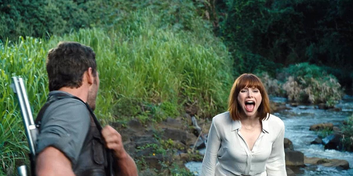 brycedallashoward-jurassicworld-04142.jpg