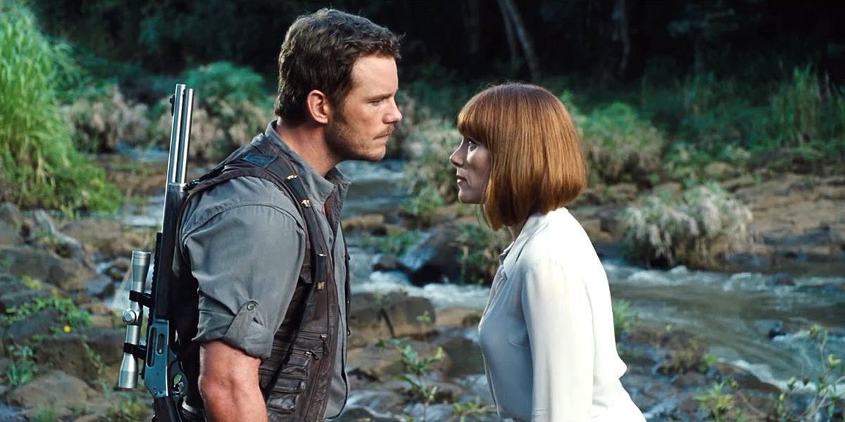 brycedallashoward-jurassicworld-04164.jpg