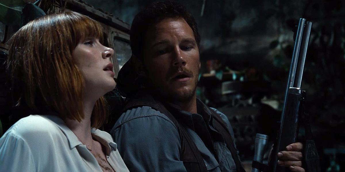 brycedallashoward-jurassicworld-04631.jpg