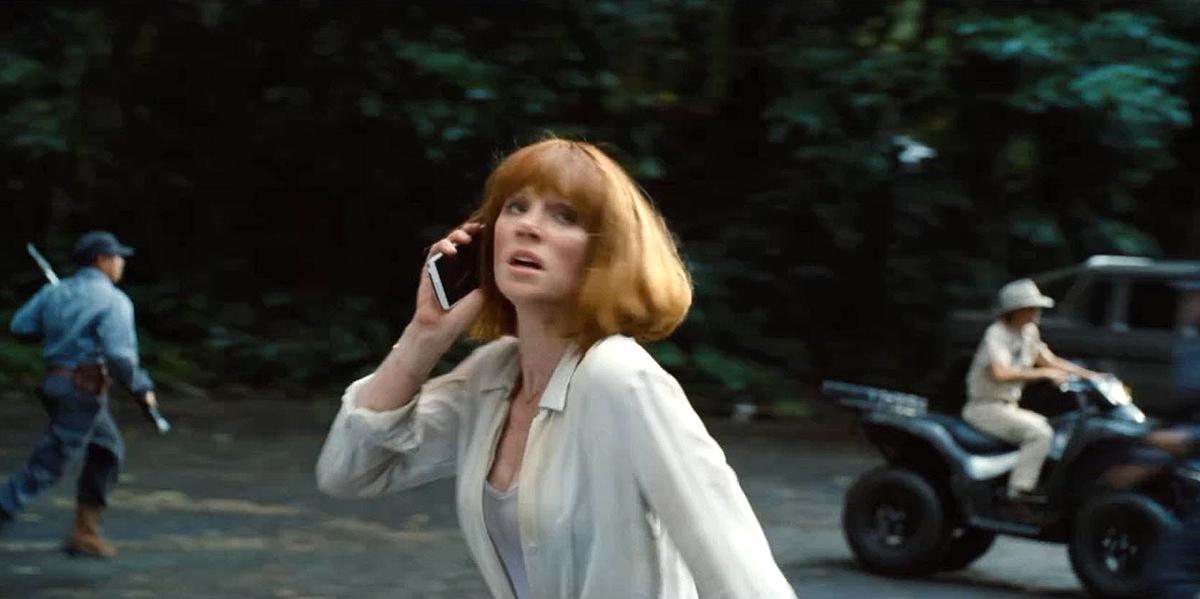brycedallashoward-jurassicworld-04880.jpg