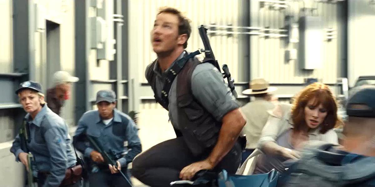 brycedallashoward-jurassicworld-04961.jpg