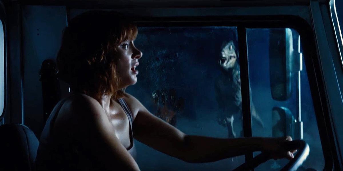 brycedallashoward-jurassicworld-05900.jpg