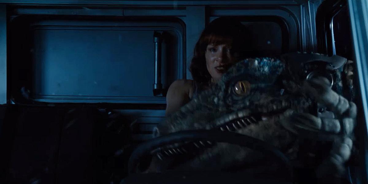 brycedallashoward-jurassicworld-05901.jpg