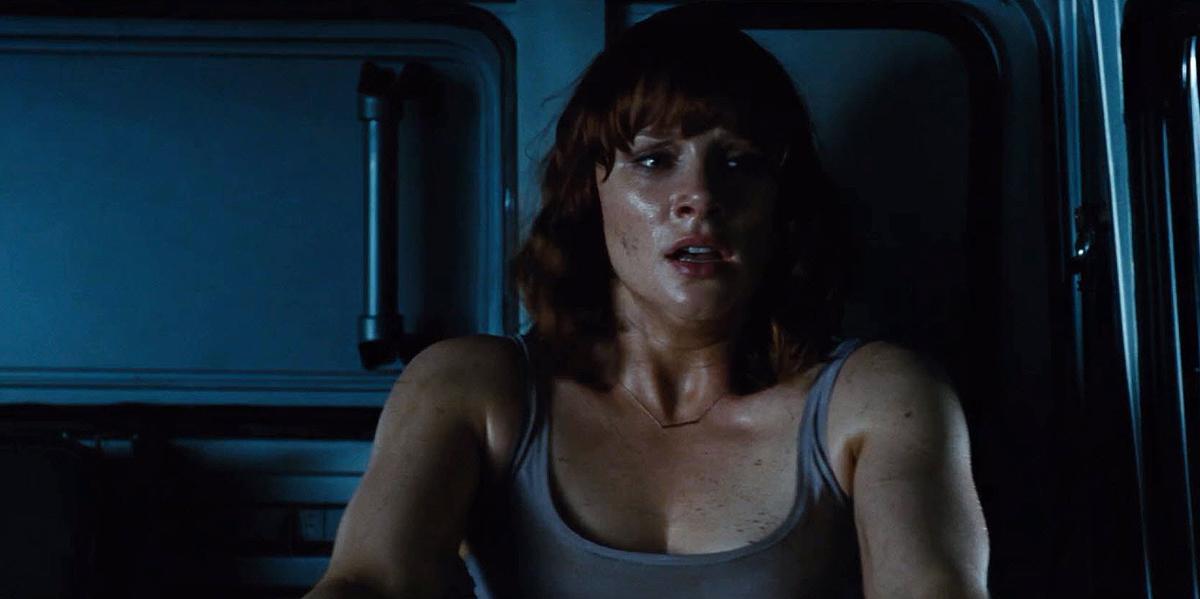 brycedallashoward-jurassicworld-05929.jpg