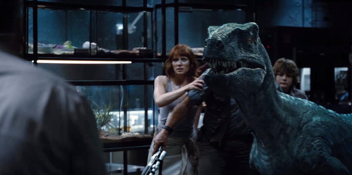 brycedallashoward-jurassicworld-06261.jpg