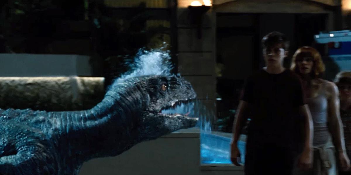 brycedallashoward-jurassicworld-06323.jpg