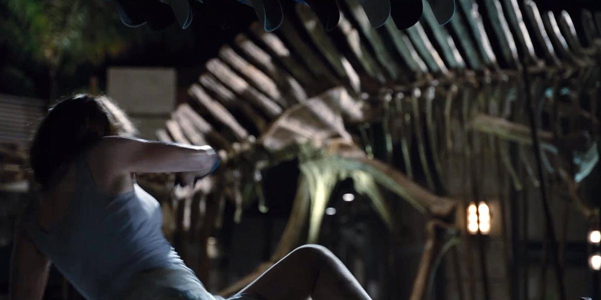 brycedallashoward-jurassicworld-06463.jpg