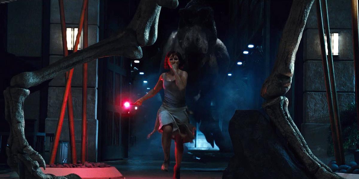 brycedallashoward-jurassicworld-06592.jpg