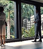 brycedallashoward-jurassicworld-01032.jpg