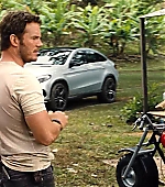 brycedallashoward-jurassicworld-01677.jpg