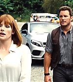 brycedallashoward-jurassicworld-01838.jpg