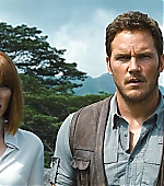 brycedallashoward-jurassicworld-04056.jpg