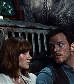 brycedallashoward-jurassicworld-04598.jpg
