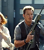 brycedallashoward-jurassicworld-04967.jpg