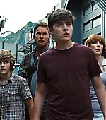 brycedallashoward-jurassicworld-05190.jpg