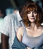brycedallashoward-jurassicworld-06889.jpg