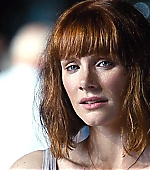 brycedallashoward-jurassicworld-06912.jpg