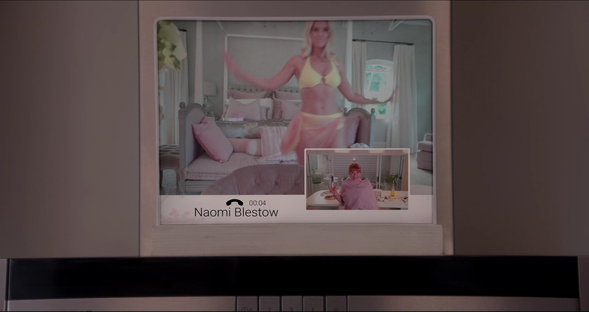 BlackMirror_28112329.jpg
