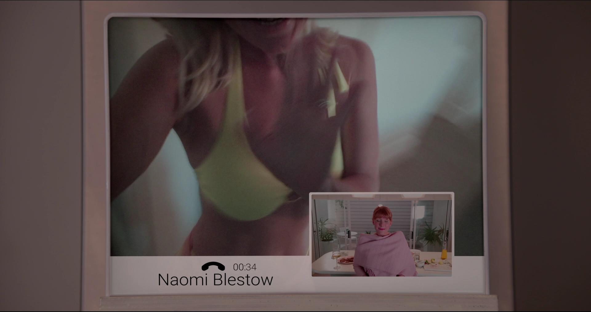 BlackMirror_28117029.jpg