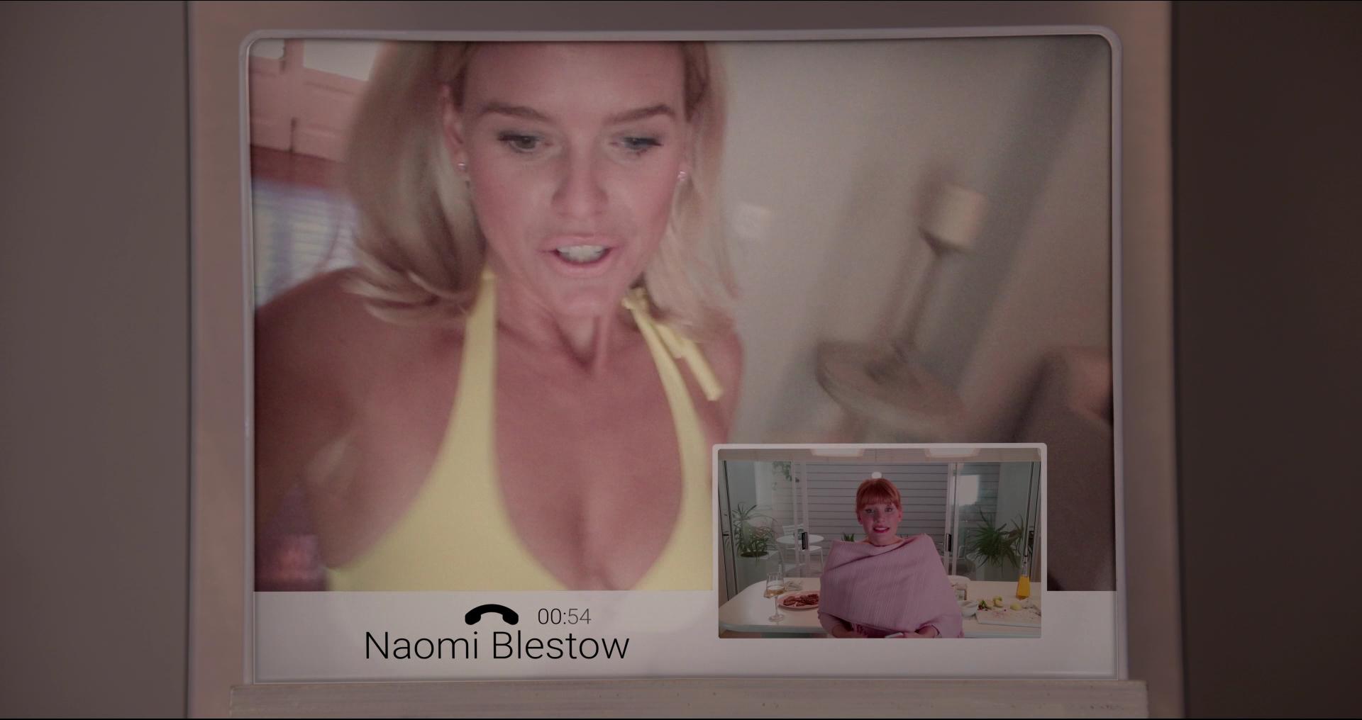 BlackMirror_28120329.jpg