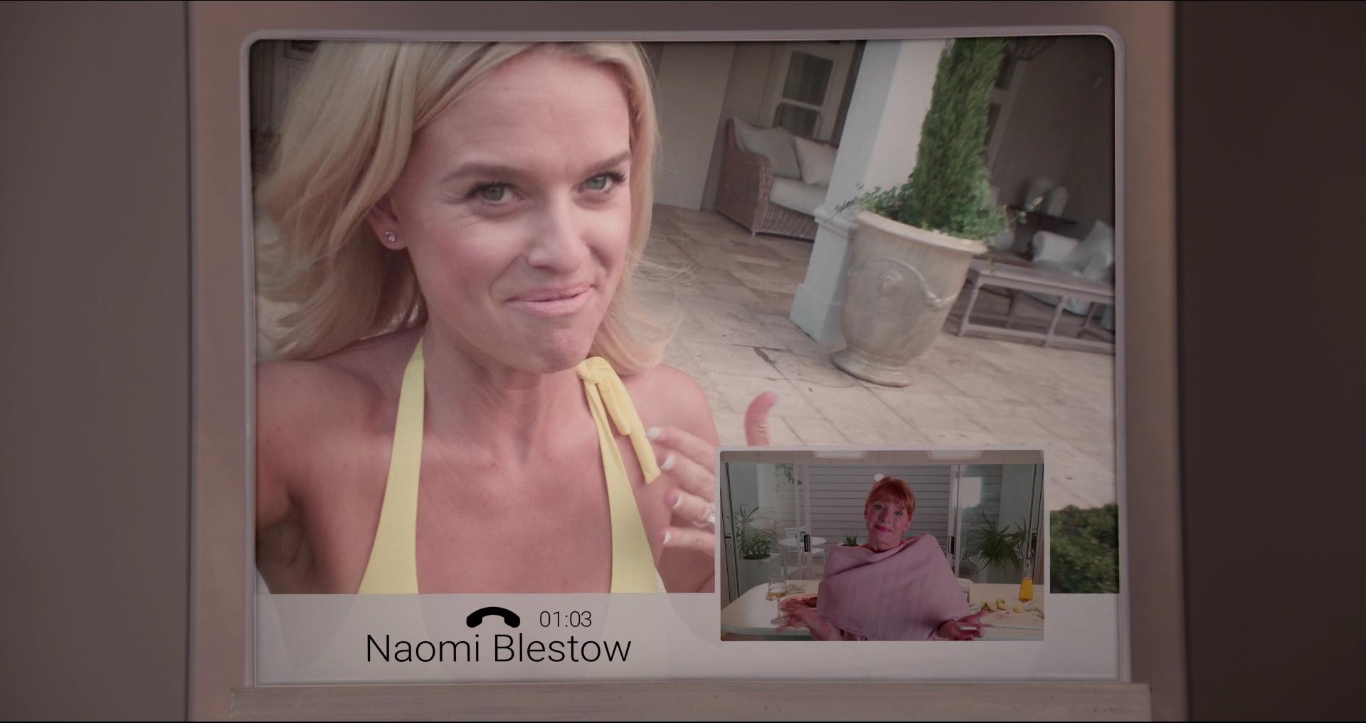 BlackMirror_28121729.jpg