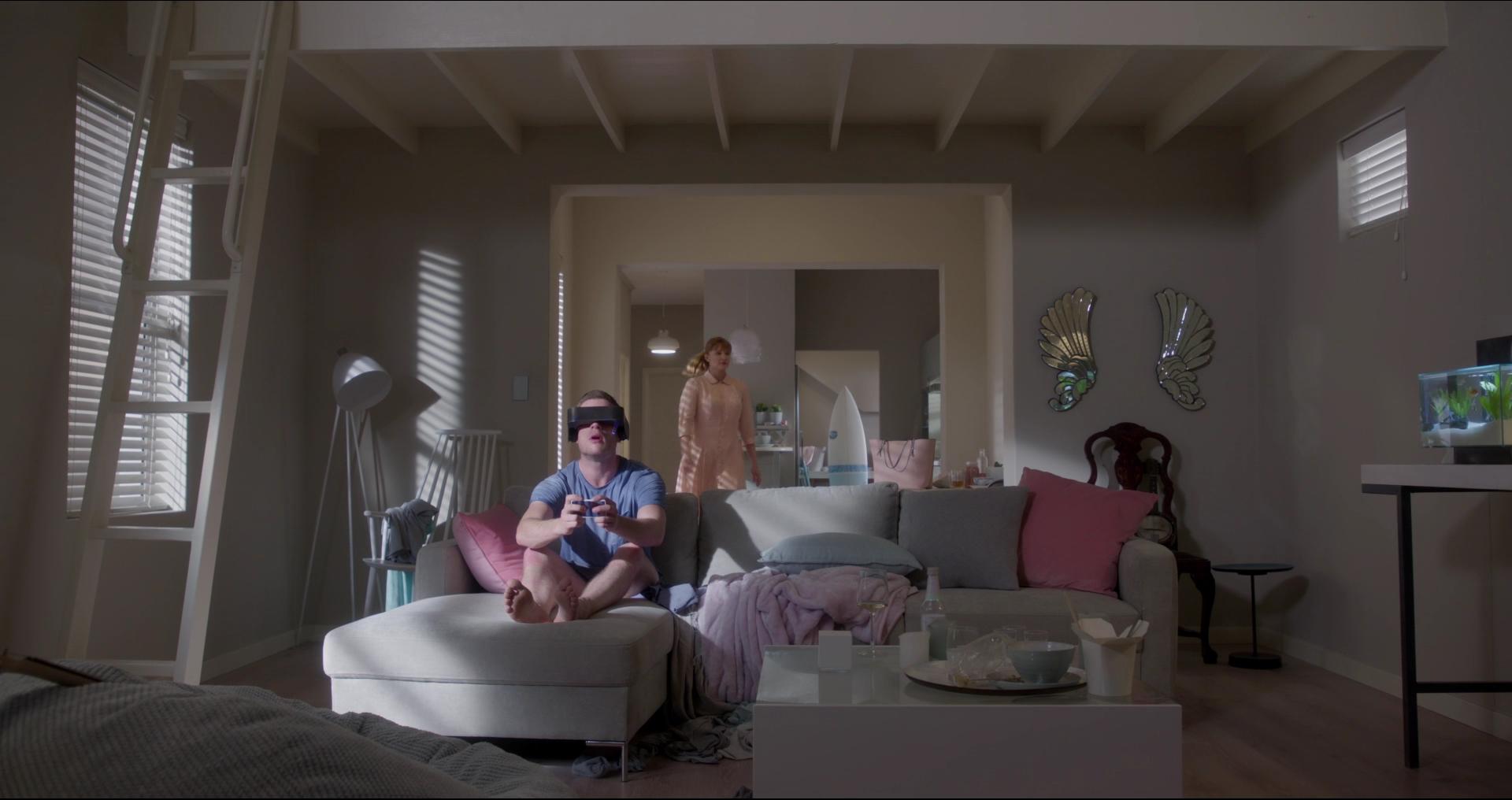 BlackMirror_2812229.jpg