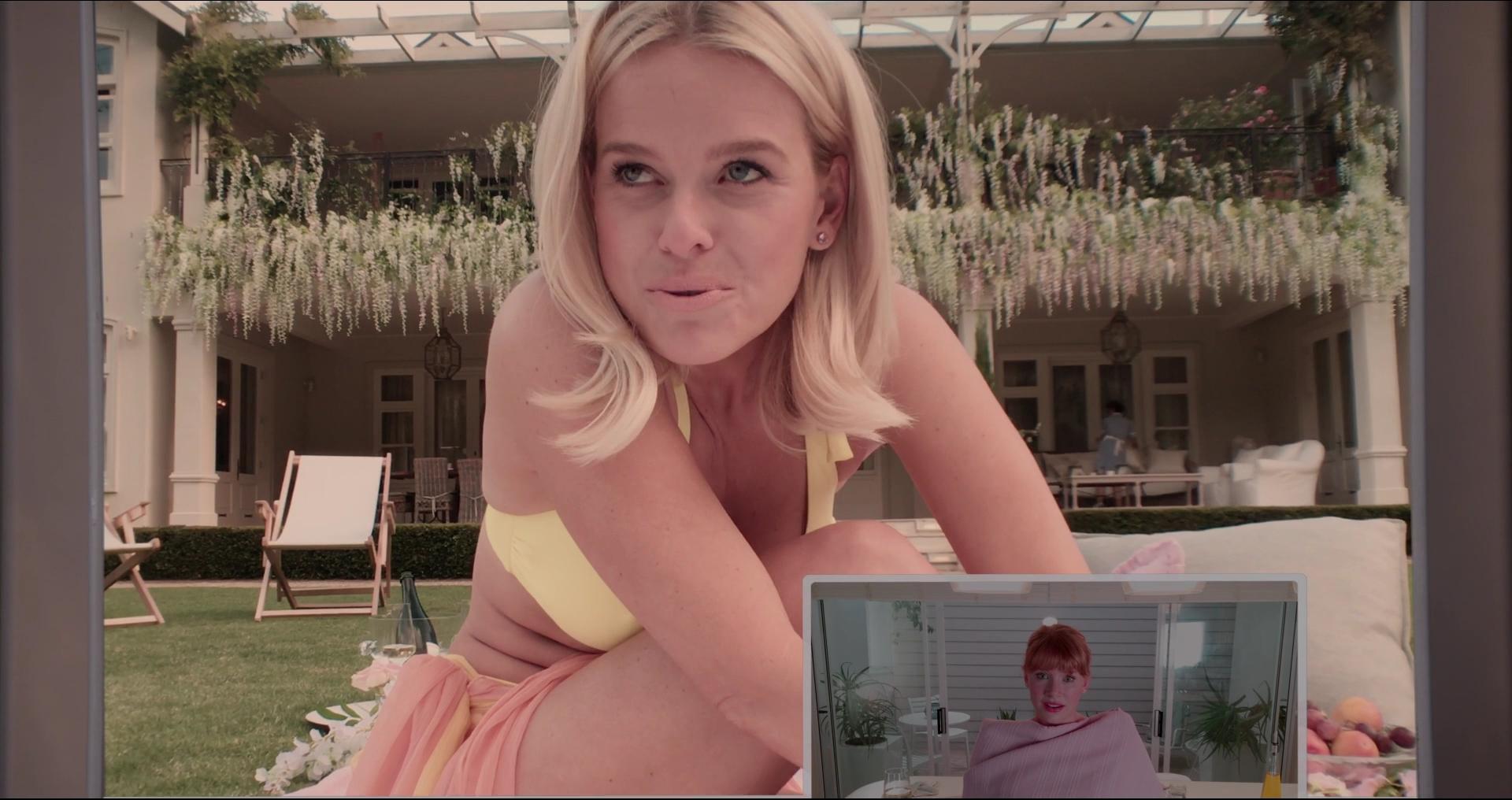BlackMirror_28127929.jpg