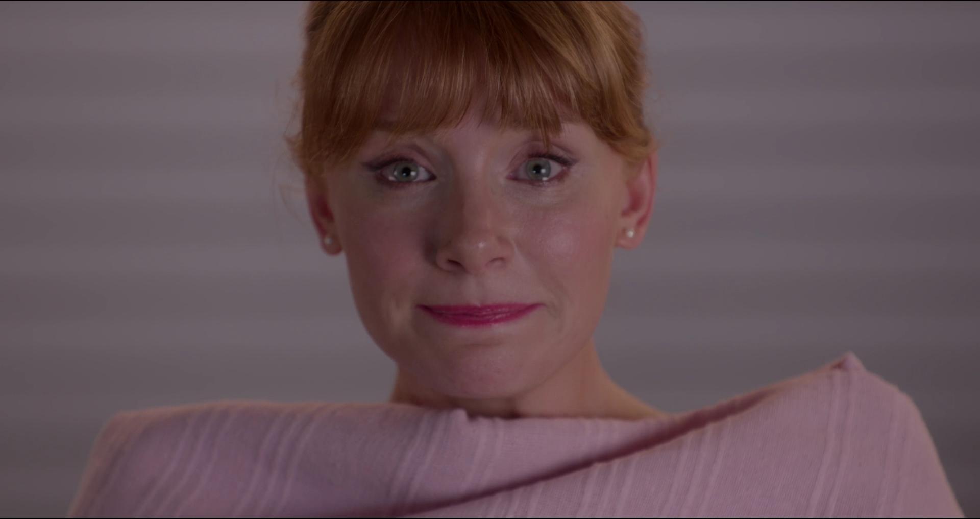 BlackMirror_28129429.jpg BlackMirror_28129429.jpg
