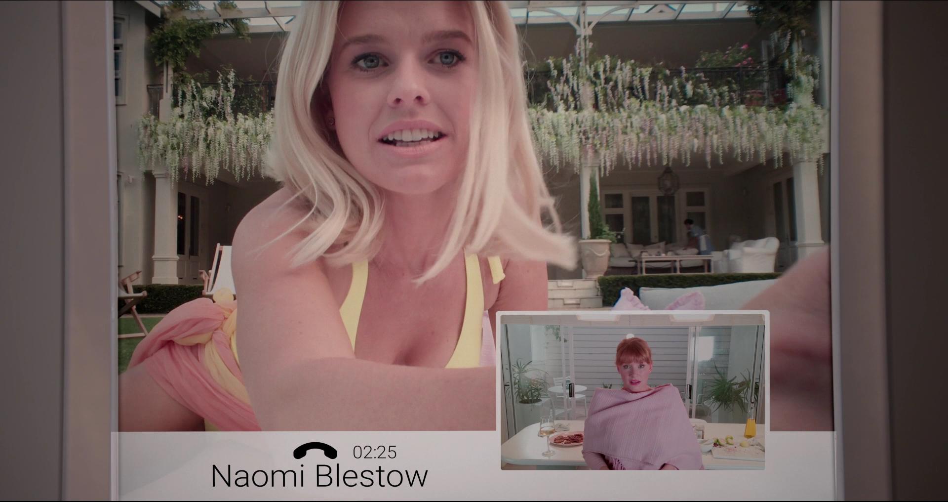 BlackMirror_28133229.jpg