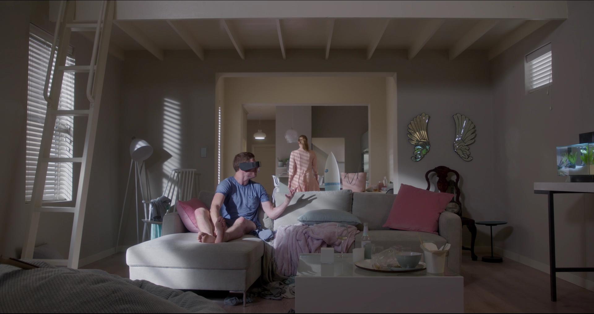 BlackMirror_2813329.jpg