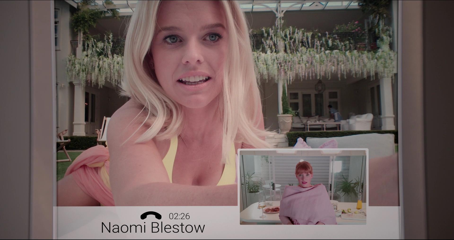 BlackMirror_28133329.jpg
