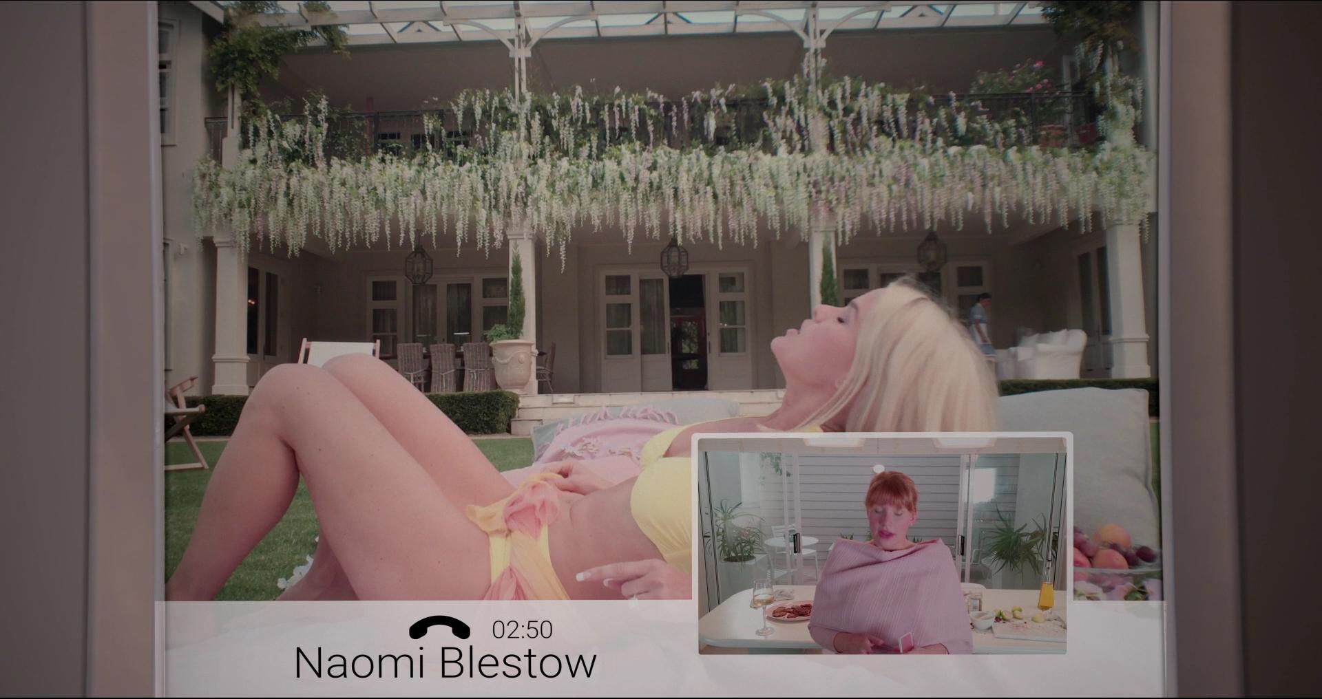 BlackMirror_28137429.jpg