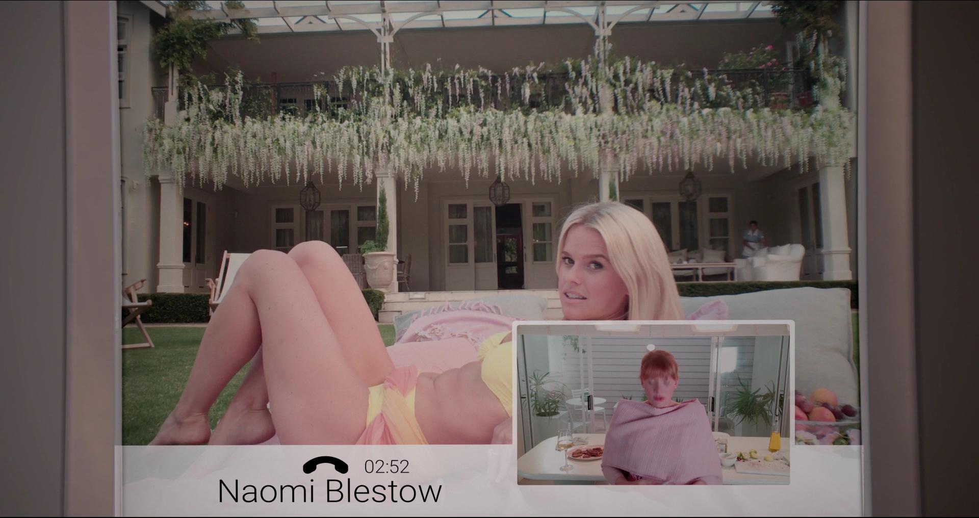 BlackMirror_28137729.jpg